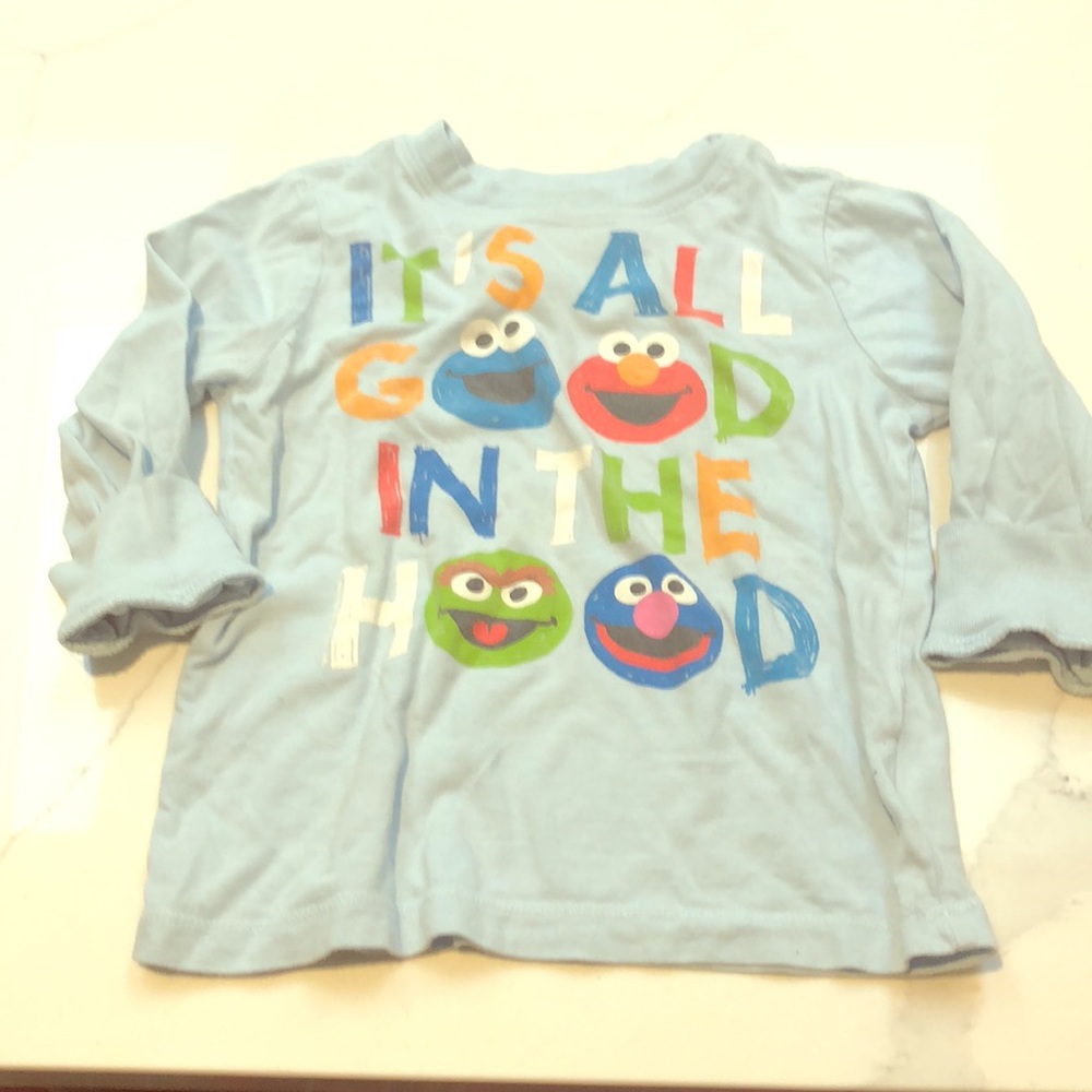 Old Navy Long Sleeve Tee